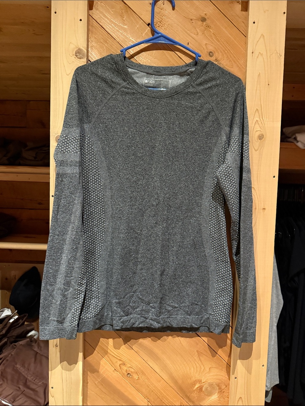 Figs seamless salta under scrub
